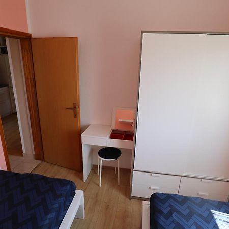 Apartman ˝Abaza˝ Vir Εξωτερικό φωτογραφία