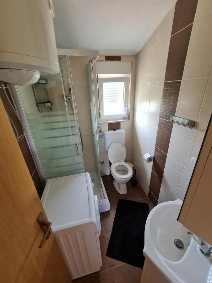 Apartman ˝Abaza˝ Vir Εξωτερικό φωτογραφία