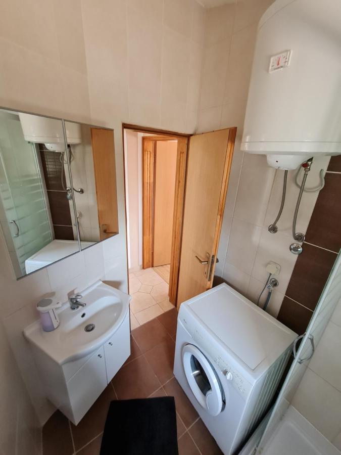 Apartman ˝Abaza˝ Vir Εξωτερικό φωτογραφία